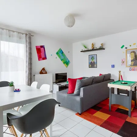 Apartment Lego Party Time - A 2 Pas *