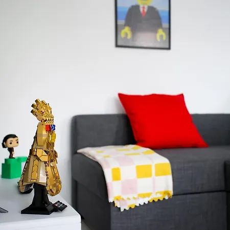 Lego Party Time - A 2 Pas Apartment